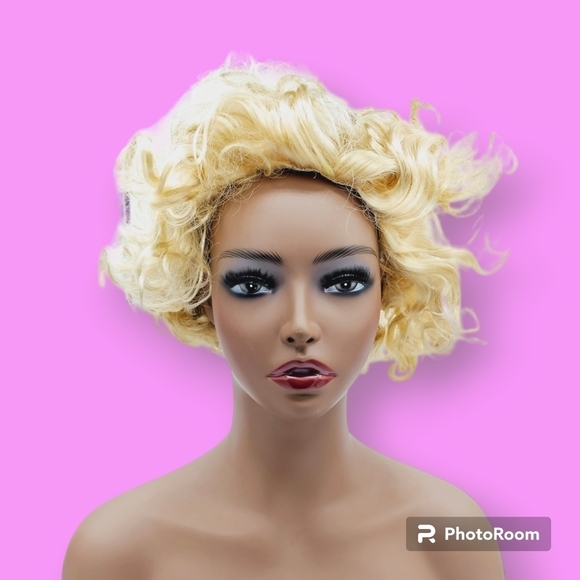 Blonde Short Curly Wig - Picture 1 of 6